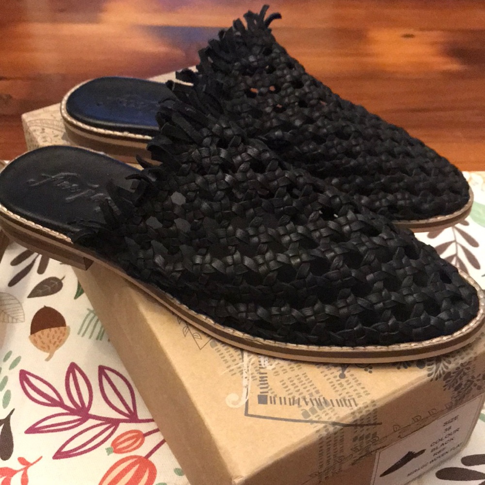 Free People mules-BRAND NEW!